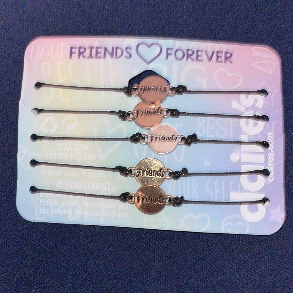 Claire’s Bundle - Picture 3 of 6